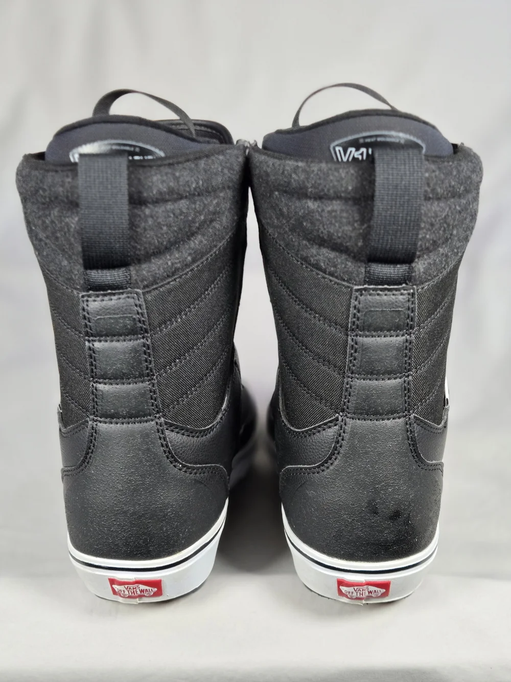 Vans Juvie OG Youth Snowboard Boots | Size 6 | Black & White
